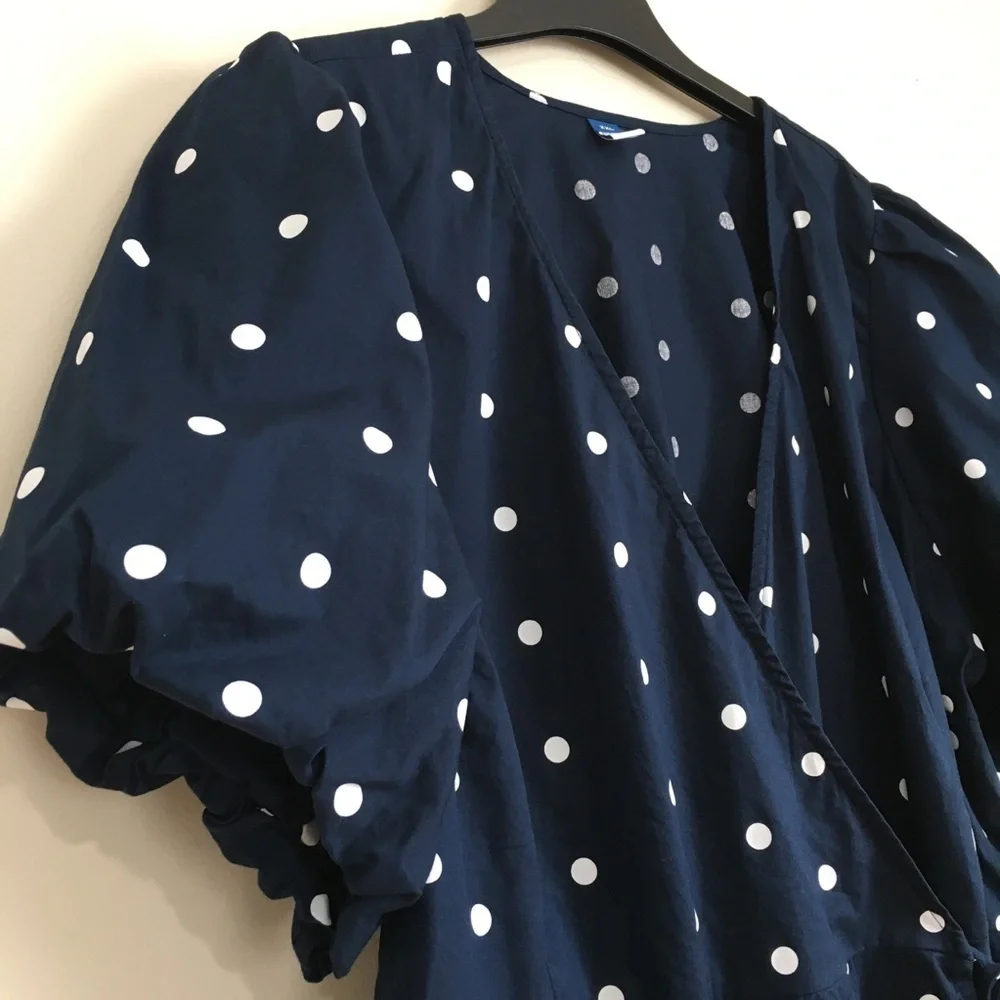 Old Navy Navy White Dots Waist Defined Puff Short Sleeve Tie-Wrap Blouse